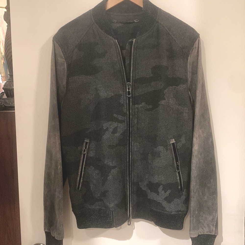 Robert Graham Jacket - Picture 2 of 3